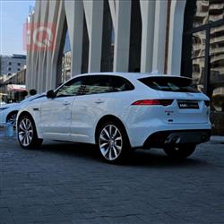 جاگوار F-Pace